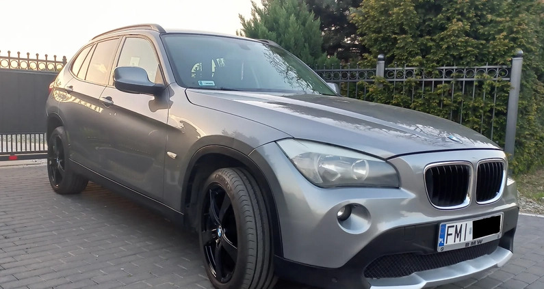 BMW X1 cena 33900 przebieg: 307000, rok produkcji 2011 z Międzyrzecz małe 232